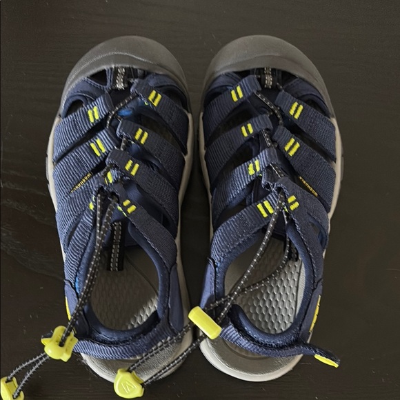 Keen Kids Newport Boundless Sandals, Size 2 - Picture 1 of 4